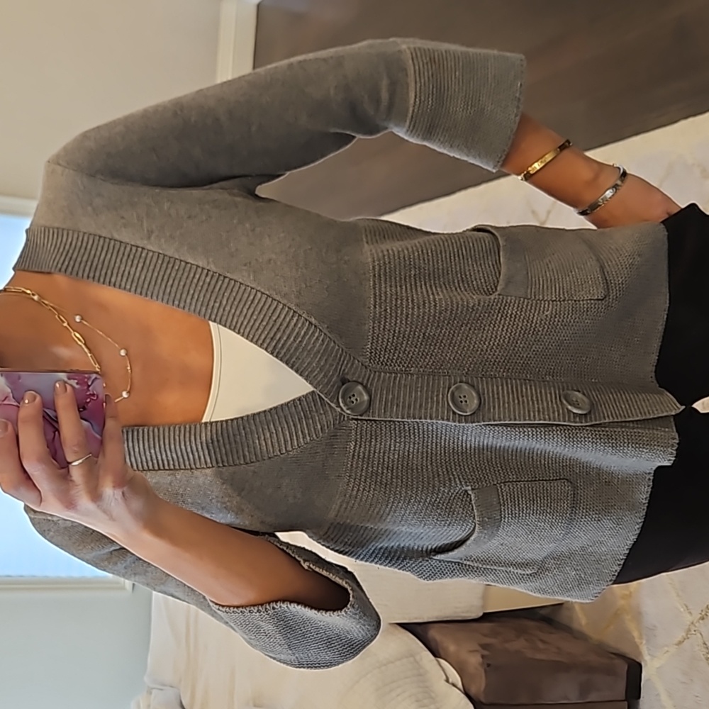 WOMEN'S H&M GREY SWEATER CARDIGAN SZ SMALL $50
